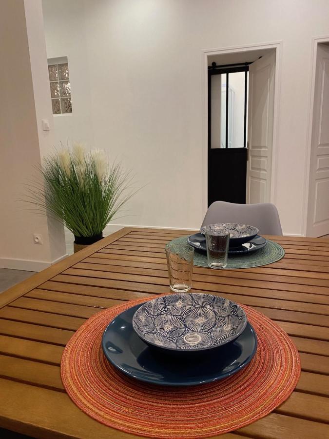 La Maison D'Angelique - Colocation Hoteliere A 150M Gare Tgv- Grande Cuisine Equipee & Salon - Fibre - Netflix Niort Eksteriør bilde