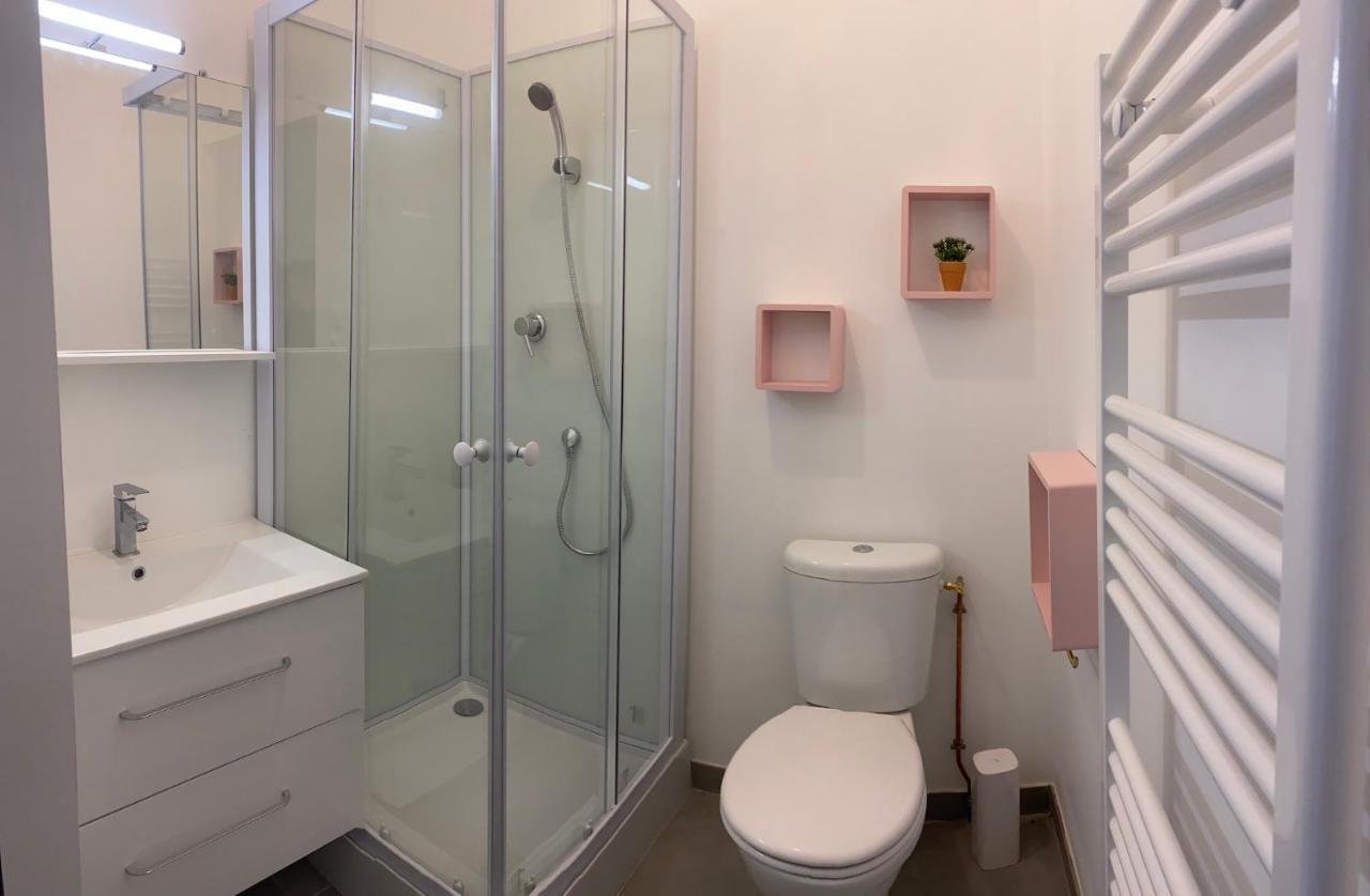 La Maison D'Angelique - Colocation Hoteliere A 150M Gare Tgv- Grande Cuisine Equipee & Salon - Fibre - Netflix Niort Eksteriør bilde